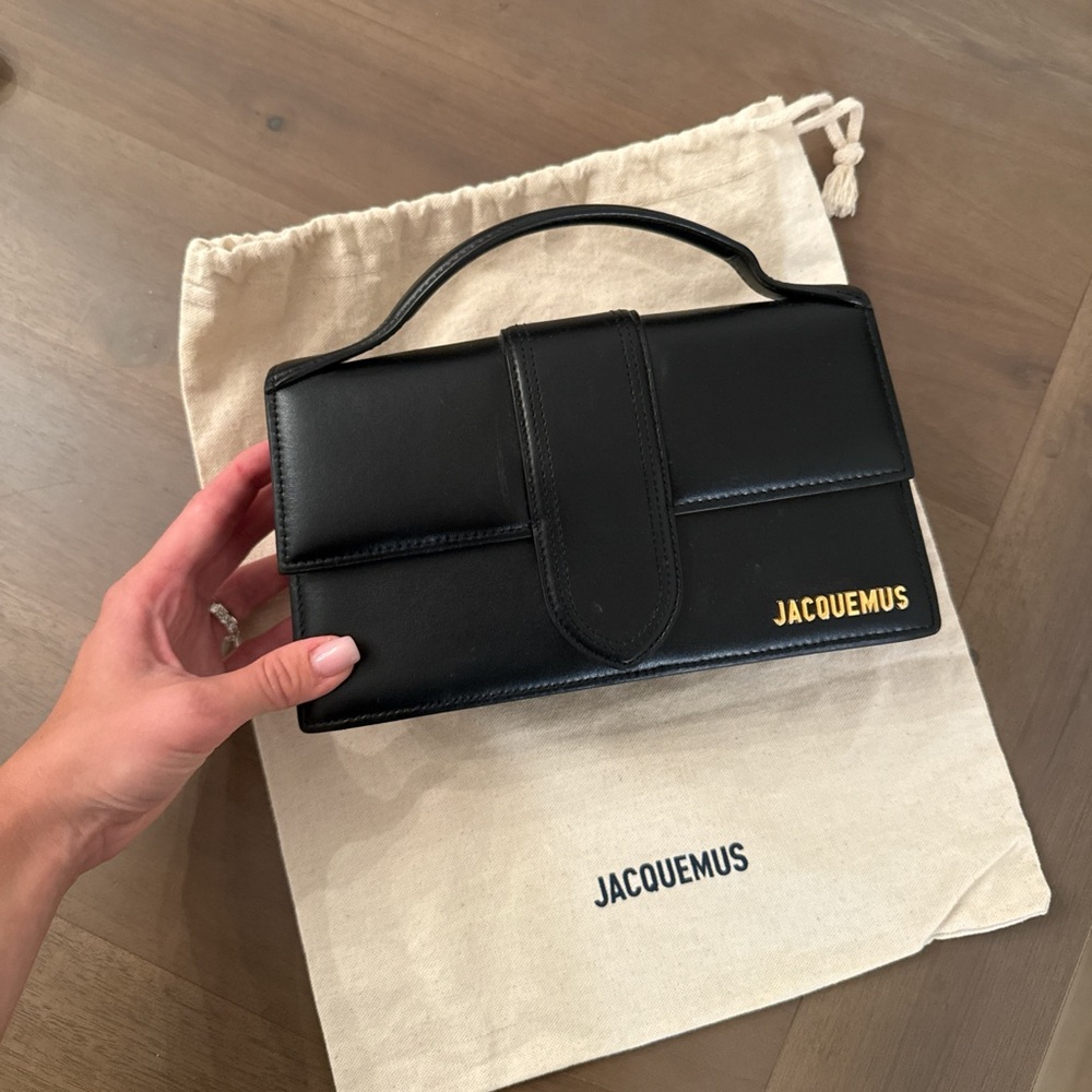 Jacquemus large bambino bag comes with strap